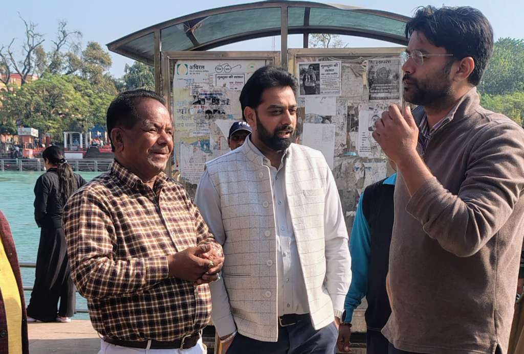 डीएम की फटकार के बाद जारी है निगम के औचक निरीक्षण: अब घाटों के अतिक्रमण पर लगाम और GPS आधारित उपस्थिति व्यवस्था लागू