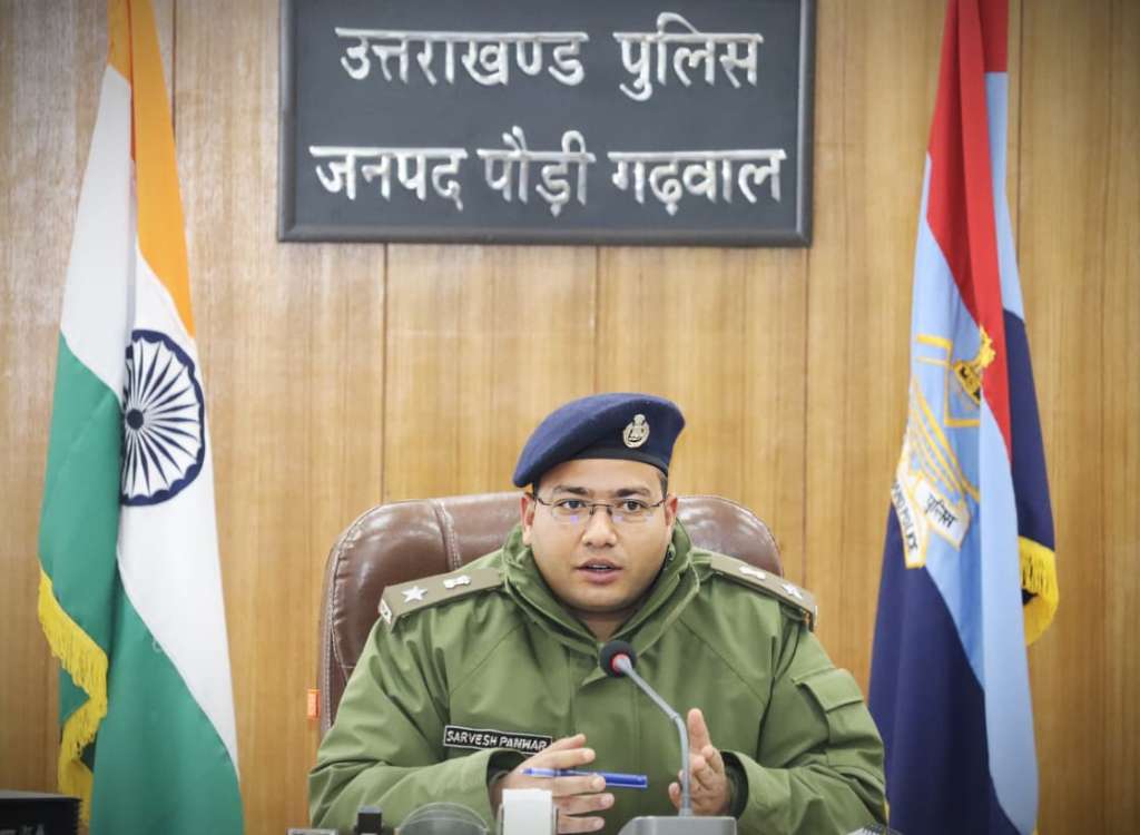 थाने में आने वाला हर व्यक्ति सम्मान का पात्र, क्राइम मीटिंग में बोले कप्तान, यह दिए निर्देश, इनको मिला सम्मान