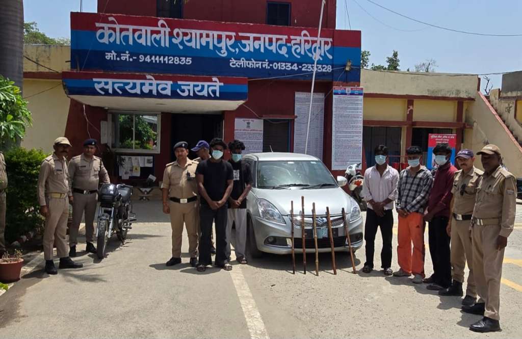 श्यामपुर पुलिस ने हुड़दंग मचाने वाले “मकड़ा गैंग” के पांच मकड़े किए गिरफ्तार, देखिए वायरल वीडियो