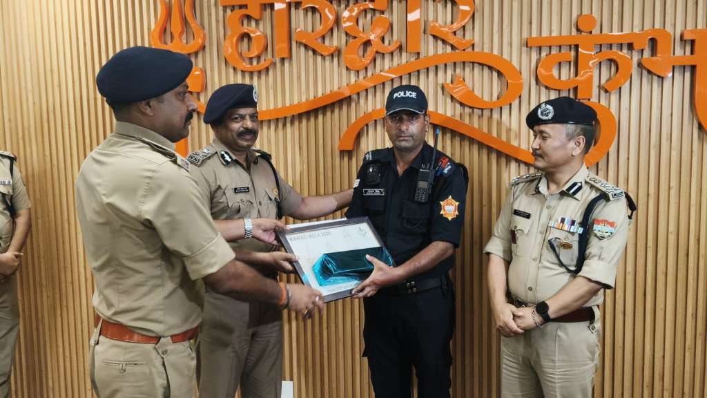 आईजी एसटीएफ निलेश आनंद भरणे और डीआईजी लॉ एंड ऑर्डर धीरेंद्र सिंह गुंज्याल ने किया कांवड़ मेला क्षेत्र का निरीक्षण, सुरक्षा व्यवस्था का लिया जायजा