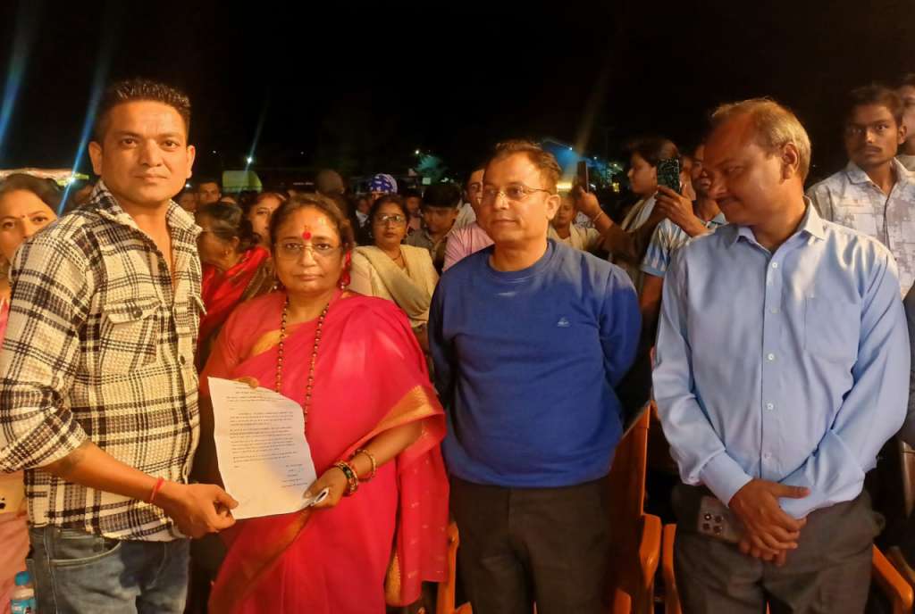 वरिष्ठ पत्रकार नितिन अग्रवाल ने फिर उठाया आमपड़ाव का मुद्दा, विधानसभा अध्यक्ष ऋतु खंडूड़ी भूषण से की मुलाकात